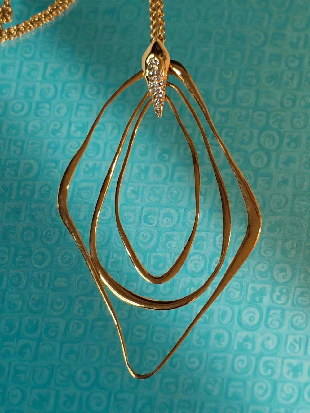 🌟 Alexis Bittar "Miss Havisham" Gold Crystal Studded Nested Oval Necklace - Picture 3 of 6